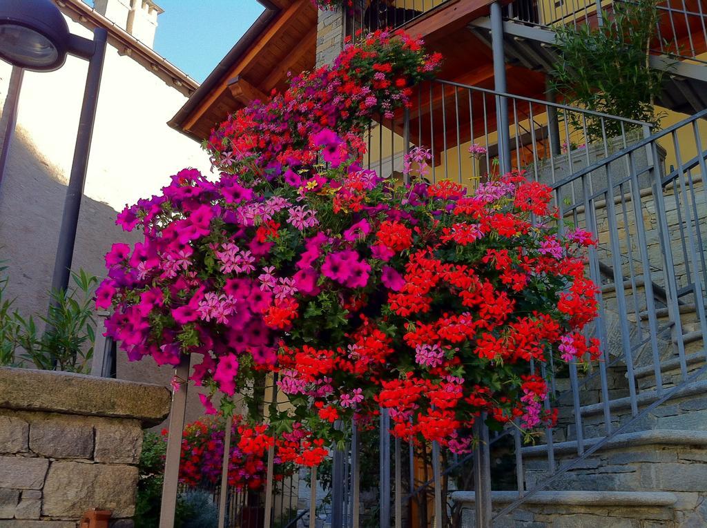Al Castel Pont-Saint-Martin Exterior foto